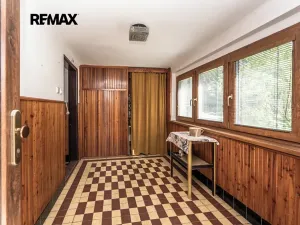 Prodej rodinného domu, Kamenice, Pražská, 166 m2