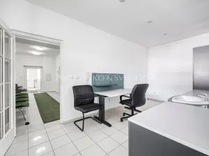 Prodej kanceláře, Křižanov, Benešovo náměstí, 530 m2