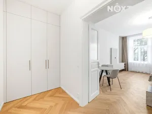 Pronájem bytu 2+kk, Praha - Vinohrady, Velehradská, 44 m2
