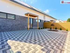 Prodej rodinného domu, Ruda, V zahradách, 320 m2