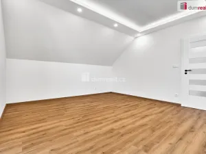 Prodej rodinného domu, Ruda, V zahradách, 320 m2