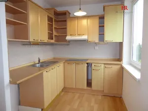 Pronájem bytu 2+kk, Praha - Petrovice, Morseova, 45 m2