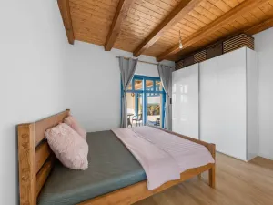 Prodej rodinného domu, Trnovany, Sadová, 182 m2
