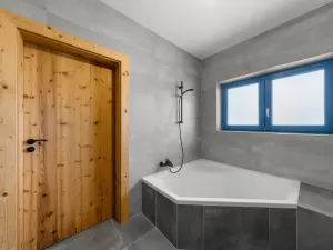 Prodej rodinného domu, Trnovany, Sadová, 182 m2