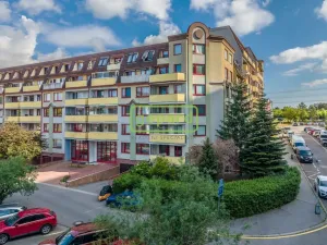 Pronájem bytu 4+1, Praha, U zeleného ptáka, 84 m2