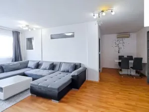 Prodej bytu 4+1, Pardubice, Bělehradská, 101 m2