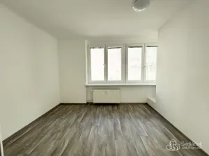 Pronájem komerční nemovitosti, Karlovy Vary, Dr. Davida Bechera, 102 m2