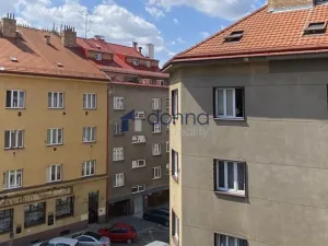 Prodej bytu 1+kk, Praha, Za poštou, 30 m2