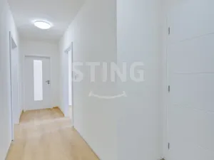 Prodej bytu 3+1, Uherské Hradiště, Derflanská, 78 m2