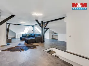Prodej bytu 4+kk, Králův Dvůr - Levín, Na Lucberku, 141 m2