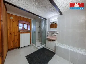 Prodej rodinného domu, Kraslice - Tisová, 250 m2
