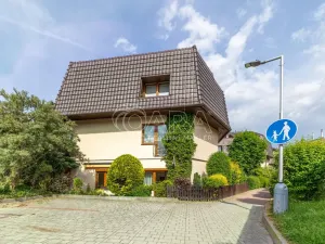 Prodej bytu 3+kk, Horoměřice, Velvarská, 57 m2