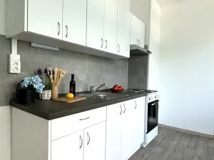 Pronájem bytu 3+1, Česká Lípa, Uranová, 72 m2