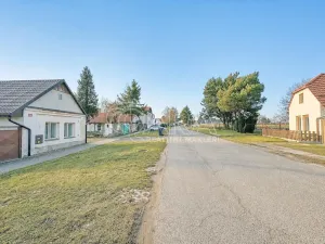 Prodej pozemku pro bydlení, Chotusice, 382 m2