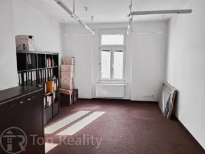 Pronájem kanceláře, Karlovy Vary, Bělehradská, 107 m2