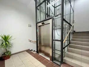 Prodej bytu 6+kk a větší, Karlovy Vary, Divadelní náměstí, 181 m2