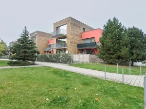 Pronájem bytu 3+kk, Praha - Horní Počernice, Štverákova, 90 m2