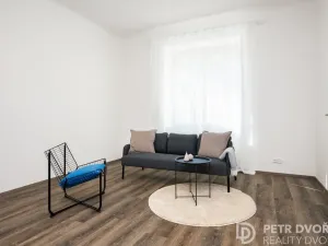 Prodej bytu 3+kk, Praha - Karlín, U invalidovny, 71 m2