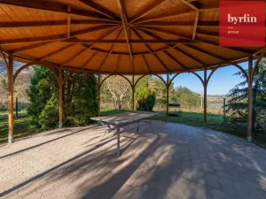 Prodej ubytování, Krnov - Pod Cvilínem, V Zálesí, 820 m2