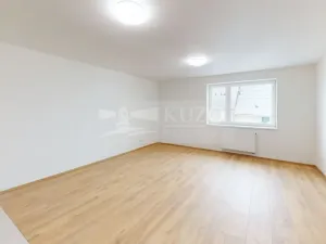 Pronájem bytu 1+kk, Příbram, Gen. R. Tesaříka, 43 m2