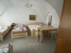 Prodej rodinného domu, Velešín, náměstí J. V. Kamarýta, 342 m2