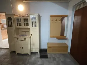 Prodej rodinného domu, Velešín, náměstí J. V. Kamarýta, 342 m2