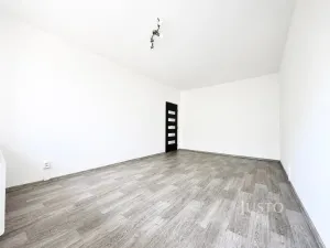 Pronájem bytu 2+1, Ústí nad Labem - Střekov, Novoveská, 60 m2