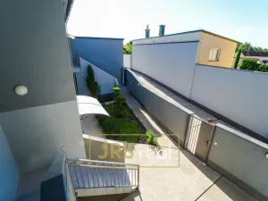 Pronájem bytu 3+1, Velké Pavlovice, 56 m2