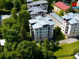 Pronájem garáže, Mariánské Lázně, Křižíkova, 28 m2
