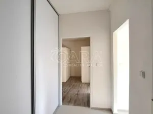 Pronájem bytu 2+1, Praha - Břevnov, Šantrochova, 54 m2