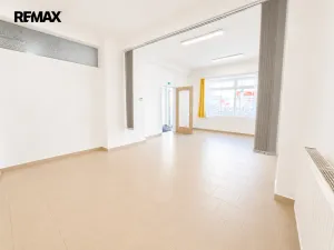 Pronájem ordinace, Kladno, Váňova, 47 m2