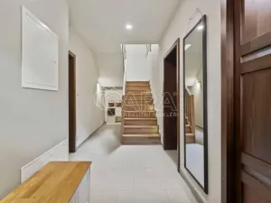 Prodej rodinného domu, Kosoř, 241 m2