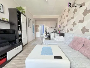Prodej bytu 2+1, Karlovy Vary - Dvory, K. Kučery, 54 m2