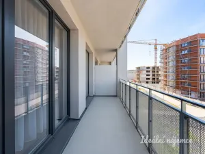 Pronájem bytu 2+kk, Praha, Poděbradská, 53 m2