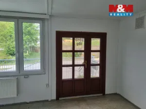 Pronájem obchodního prostoru, Jihlava, Kosovská, 336 m2