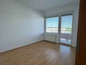 Pronájem bytu 2+kk, Praha - Letňany, Miroslava Hajna, 72 m2