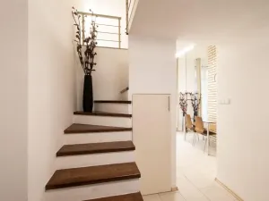 Pronájem bytu 2+kk, Praha - Nové Město, Krakovská, 39 m2