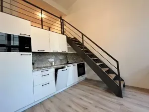 Pronájem bytu 2+kk, Praha, Kubánské náměstí, 41 m2