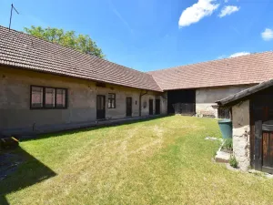 Prodej rodinného domu, Jíkev, 290 m2