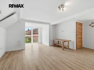 Prodej rodinného domu, Lnáře, 207 m2