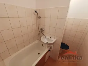 Pronájem bytu 1+kk, Opava - Kateřinky, Edvarda Beneše, 21 m2