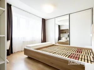 Pronájem bytu 2+kk, Praha - Letňany, Chlebovická, 67 m2