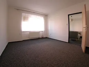 Pronájem bytu 2+1, Heřmanova Huť, Sídliště, 56 m2
