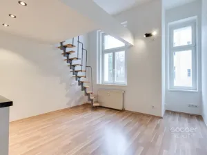 Pronájem bytu 1+kk, Praha - Smíchov, Radlická, 21 m2