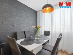 Prodej bytu 3+1, Praha - Prosek, Prosecká, 69 m2