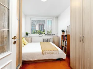 Prodej bytu 3+1, Praha - Hlubočepy, Lamačova, 72 m2