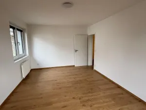 Pronájem rodinného domu, Praha - Klánovice, Smidarská, 120 m2