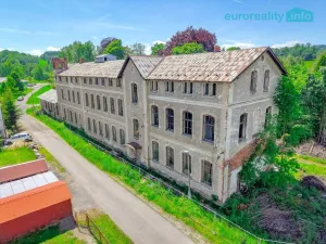 Prodej výrobních prostor, Mikulášovice, 1450 m2