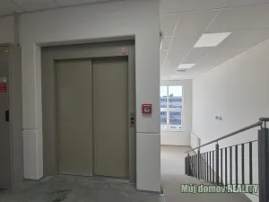 Pronájem skladu, Praha - Hostivař, 550 m2
