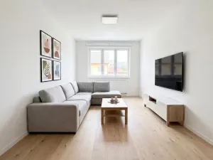 Prodej bytu 2+1, Mariánské Lázně, Skalníkova, 55 m2